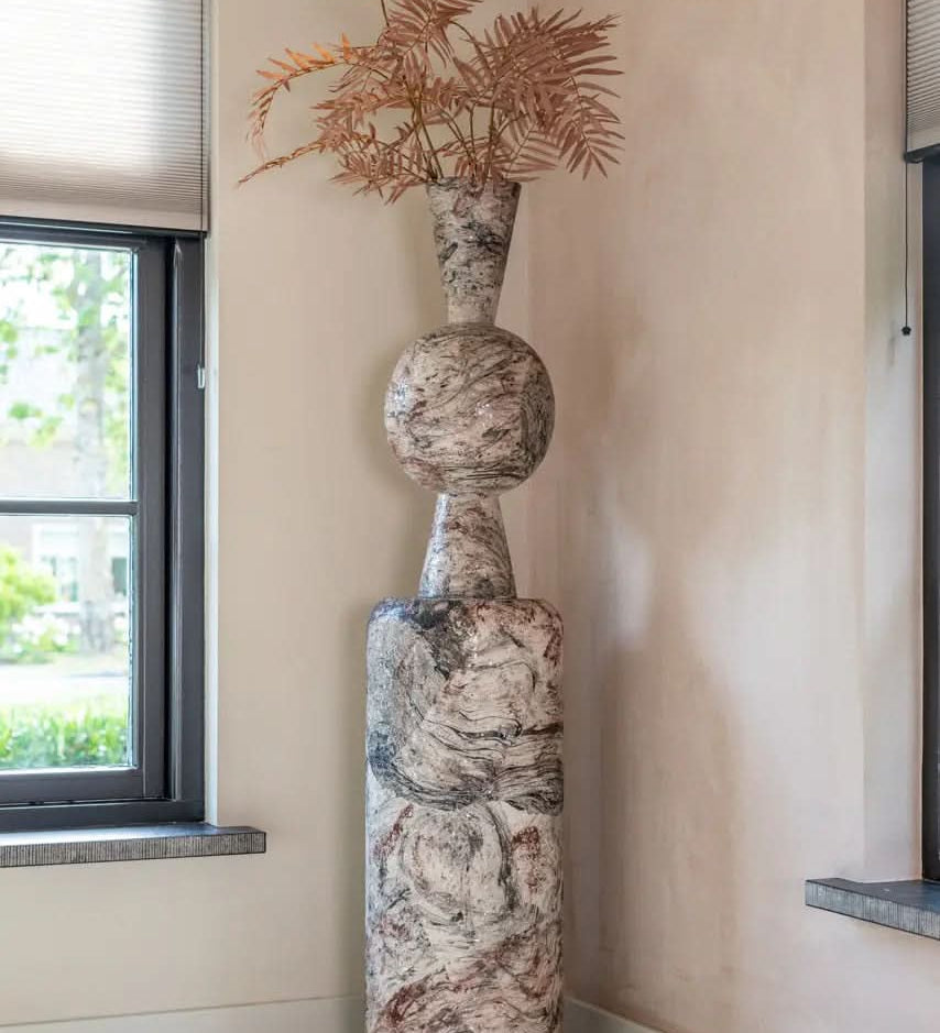 Richmond Interiors Mady Column in Beige