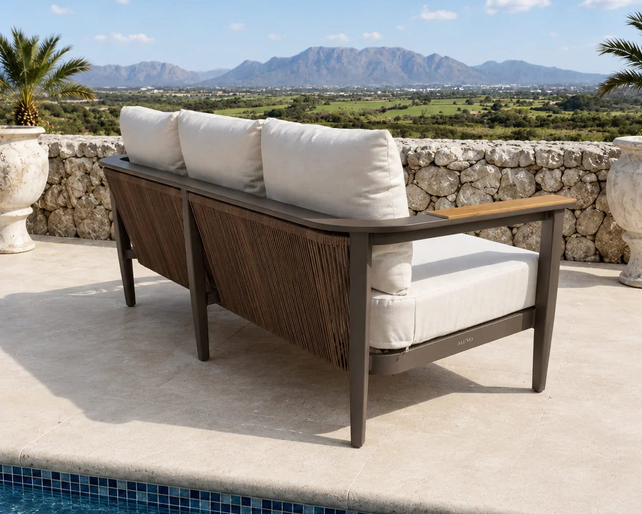 Hemera Signature Outdoor 5-Seater Lounge Set + PS Wood Slat Table – Modern Truffle & Aluminium