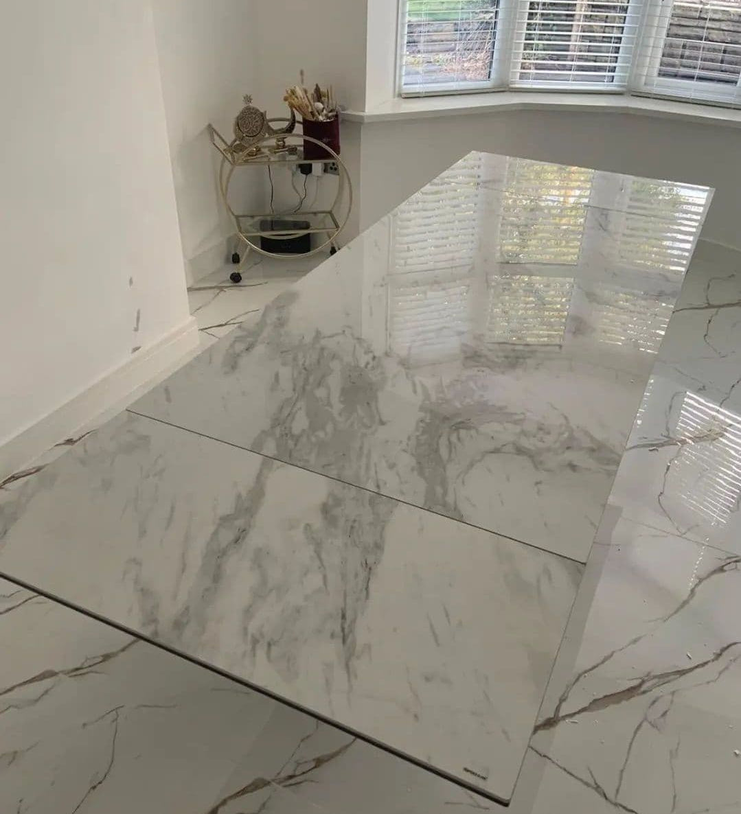 Phoenix 160-240cm White Ceramic Marble Extending Table